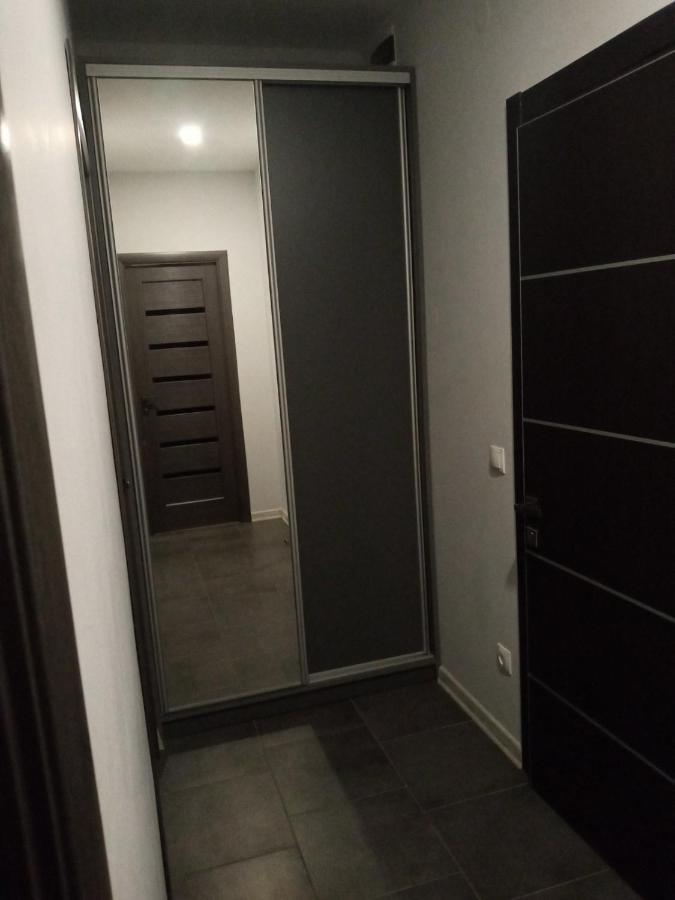 Апартаменты Weekend Inn 乌日霍罗德 外观 照片